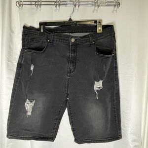Men's Distressed Black Denim Shorts​​​​